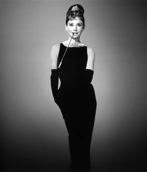 Tubino nero Givenchy di Audrey Hepburn 